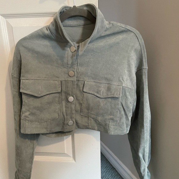 Cropped jacket ( colour is faded in photos ) - Picture 1 of 5